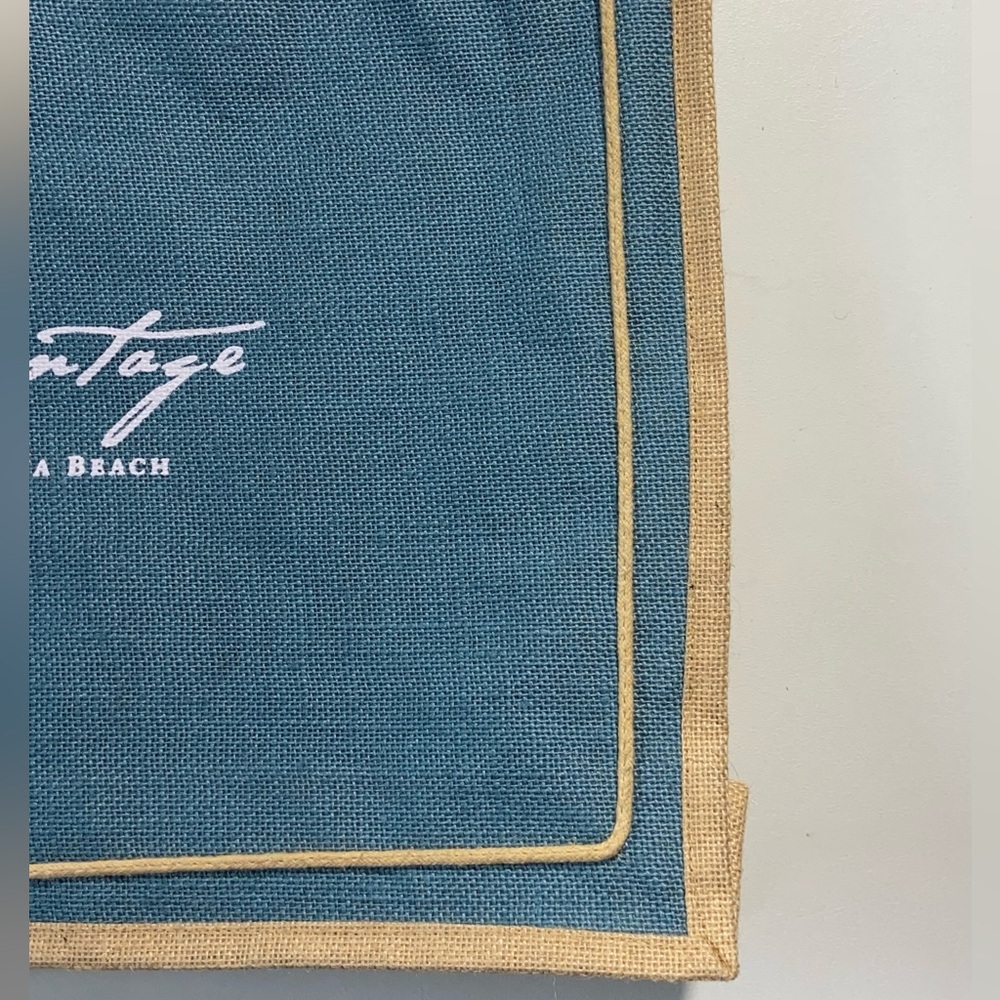 Montage Laguna Beach Resort Large Cornflower Blue Natural Jute Tote Bag Like New - Picture 4 of 16